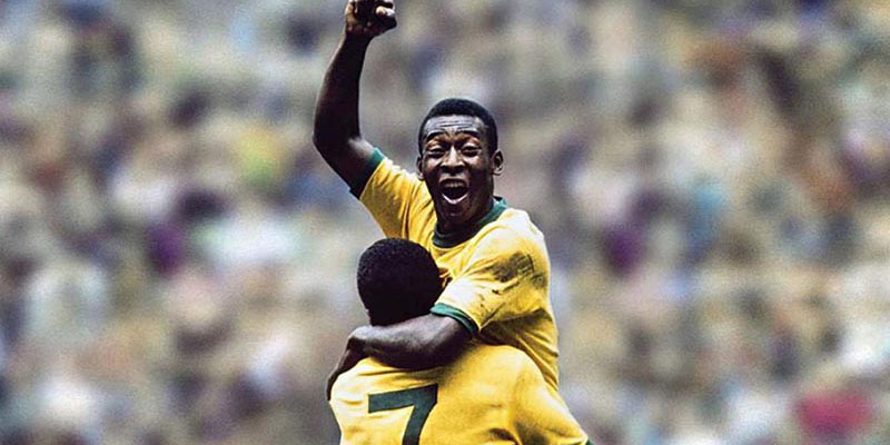 Vua bóng đá Pele có thể thi đấu ấn tượng ở nhiều vị trí